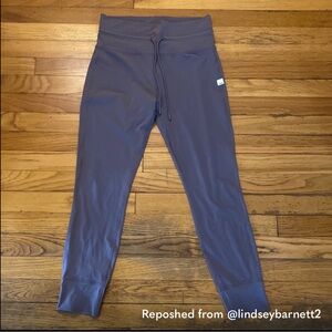 Vuori Daily Legging Purple Size Large